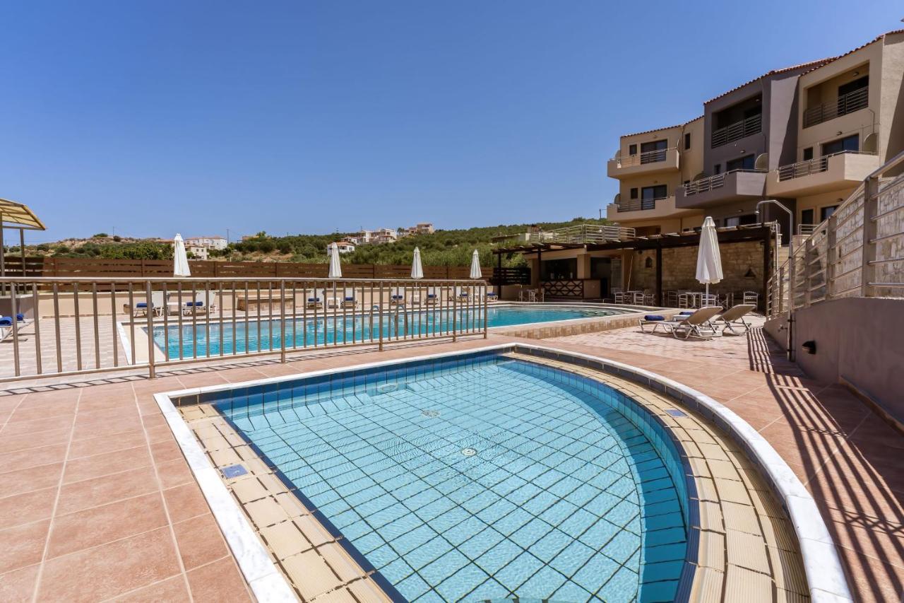 Sunrise Suites & Apartments Каливес Экстерьер фото