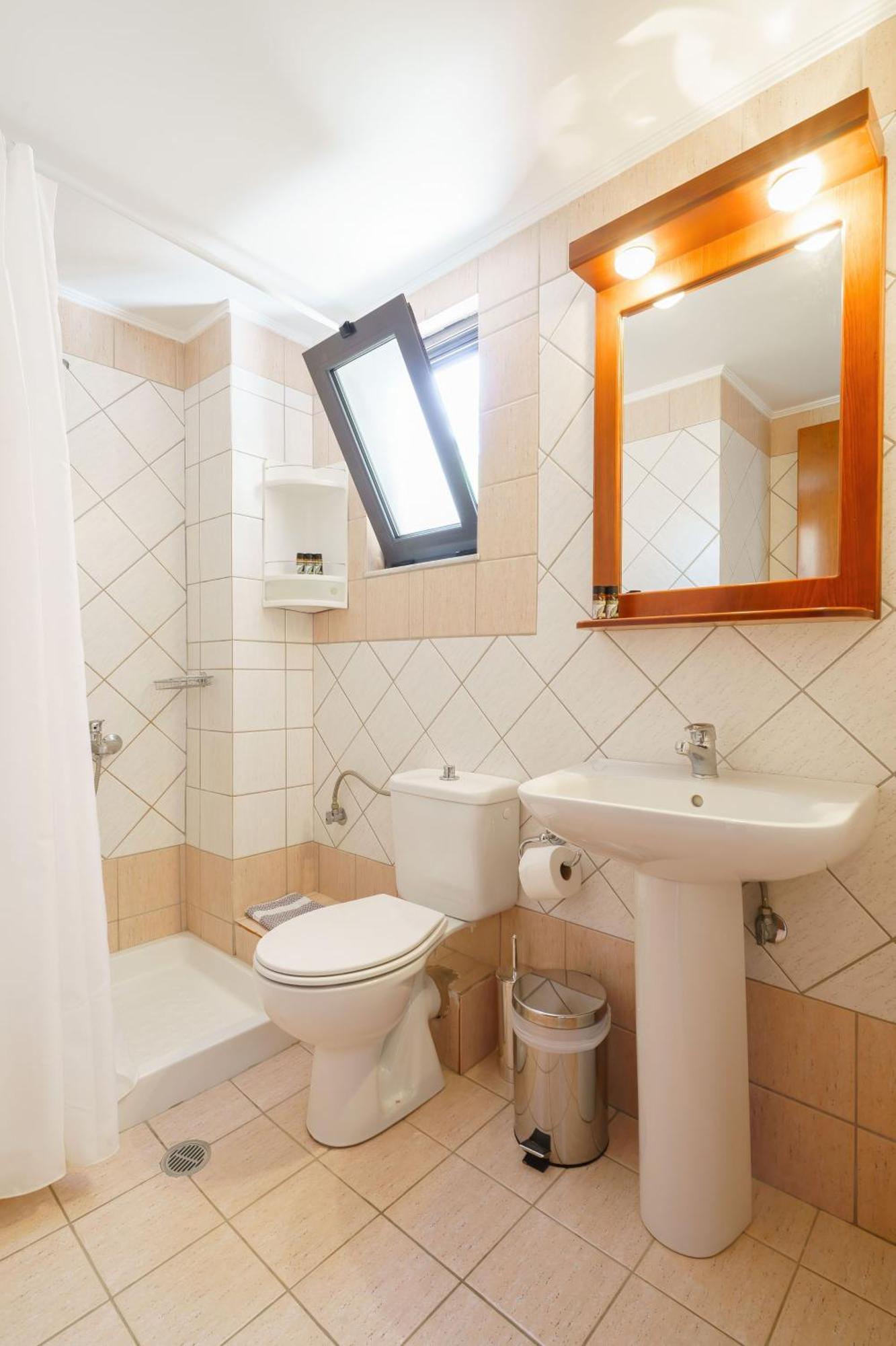 Sunrise Suites & Apartments Каливес Номер фото